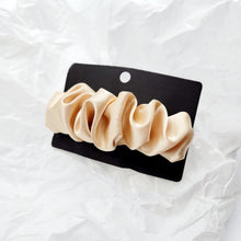 Charger l'image dans la galerie, NAÏMA (Lot)