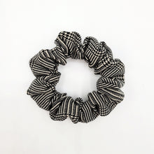 Charger l'image dans la galerie, VÉRONIQUE