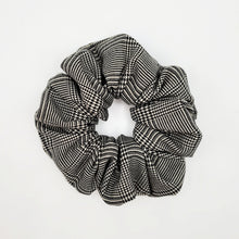 Charger l'image dans la galerie, VÉRONIQUE