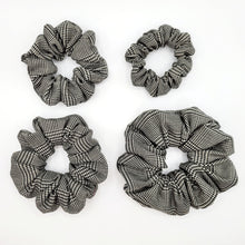 Charger l'image dans la galerie, VÉRONIQUE