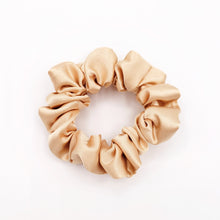 Charger l&#39;image dans la galerie, NAÏMA
