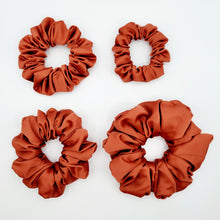 Charger l&#39;image dans la galerie, VALÉRIE
